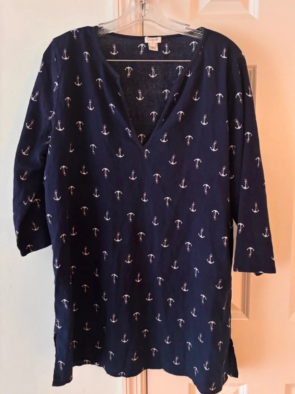 Like New ~ Women’s J. Crew Navy Tunic W/White Anchors ~ Size Large